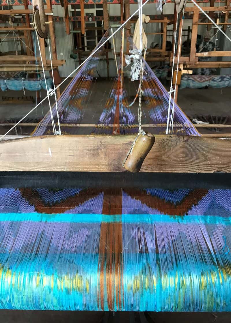 silk weaving in Uzbekistan